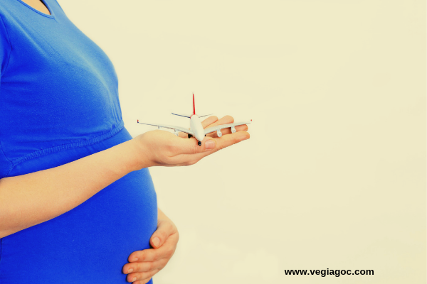 Quy định phụ nữ mang thai đi máy bay của Bamboo Airways