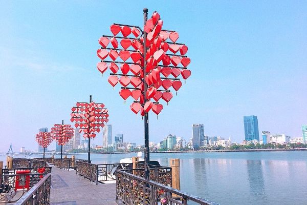 TOP 10 địa điểm du lịch Đà Nẵng không thể bỏ qua