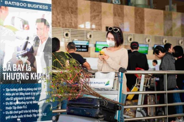 Bamboo Airways vận chuyển đưa sắc xu&acirc;n mai đ&agrave;o khắp mọi miền Tết 2026