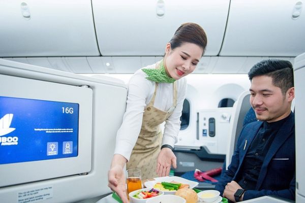 Bay thu rộn ràng nhận ưu đãi hấp dẫn từ Bamboo Airways