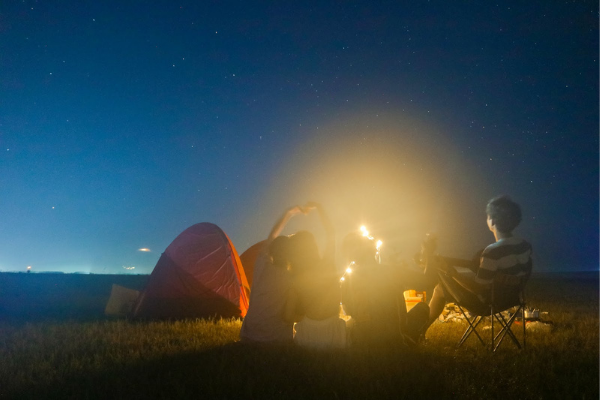 Cắm trại Hồ Dầu Tiếng nơi lưu dấu thanh xuân của tuổi trẻ