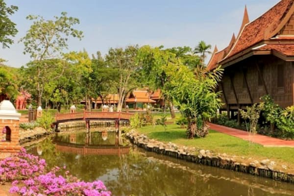 Check in Thành Phố Cổ Đại Muang Boran Thái Lan