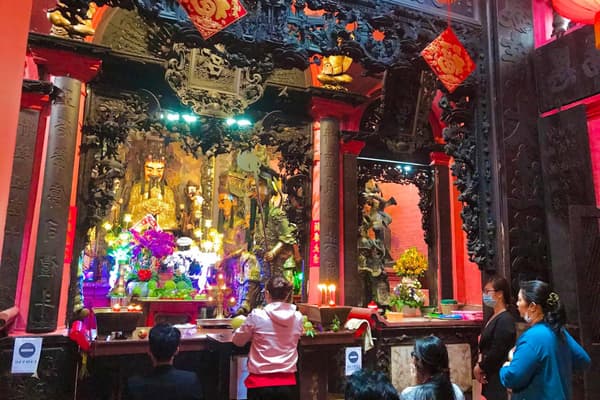 Chùa Ngọc Hoàng Điểm Du Lịch Tâm Linh Hấp Dẫn Tại Sài Gòn
