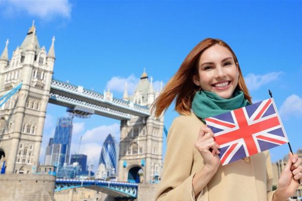 Cơ hội vi vu Châu Âu với giá vé khứ hồi chỉ từ 24,4 triệu đồng