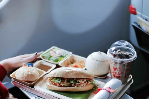 Đại Tiệc Khuyến M&atilde;i 6/6 Vietjet: Săn V&eacute; Eco Gi&aacute; Từ 0 Đồng