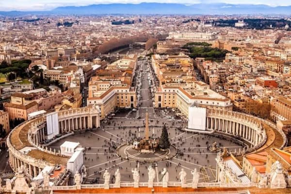 Đất nước Vatican nhỏ nhưng quyền lực nhất thế giới