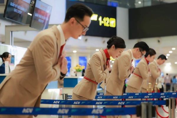 Đặt v&eacute; nh&oacute;m m&ugrave;a h&egrave; &ndash; Nhận ngay ưu đ&atilde;i hấp dẫn đến 30%