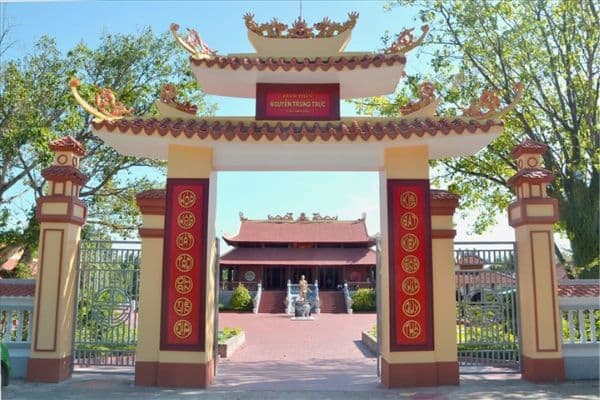 Di tích lịch sử đền thờ Nguyễn Trung Trực