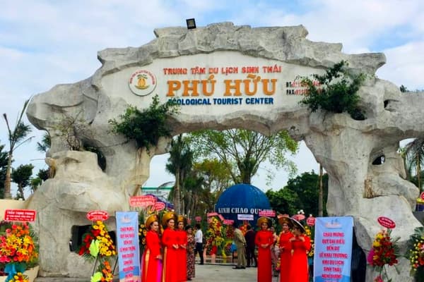 Địa điểm du lịch Hậu Giang nổi bật mà bạn không thể bỏ lỡ