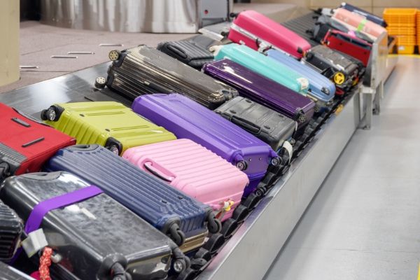 Điều gì xảy ra đối với hành lý thất lạc ở sân bay, không có người đến nhận