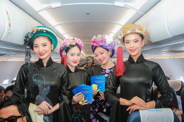 Đón Tết Sum Vầy Mai, Đào Trưng Tết Cùng Vietravel Airlines