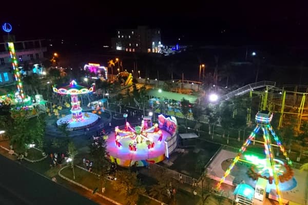 Du lịch biển Hải Tiến Thanh Hóa vẻ đẹp hoang sơ mộc mạc bất ngờ