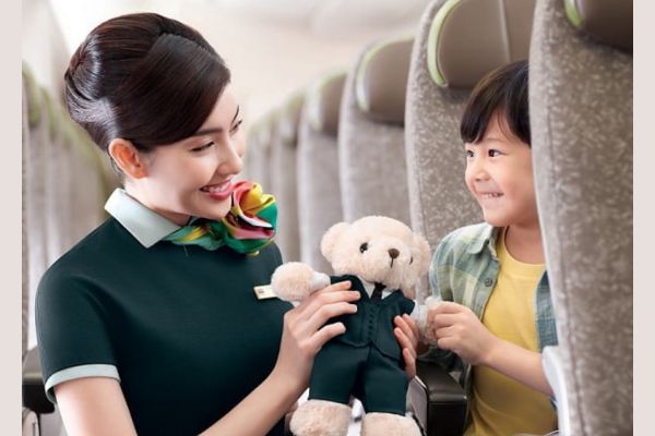EVA Airways hành trình an toàn cùng trẻ nhỏ và trẻ sơ sinh