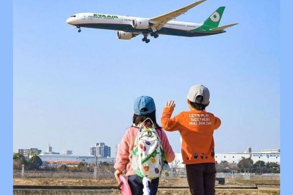 EVA Airways hành trình an toàn cùng trẻ nhỏ và trẻ sơ sinh