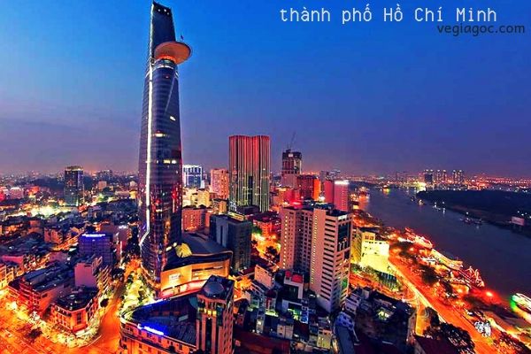 Giá vé máy bay từ Hà Nội đi thành phố Hồ Chí Minh