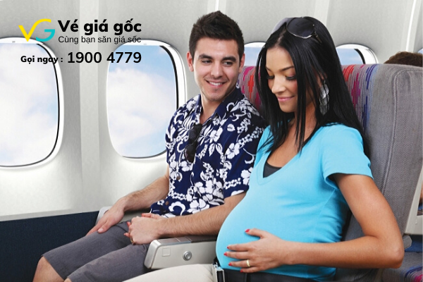 Phụ nữ mang thai mua vé máy bay cần lưu ý những gì