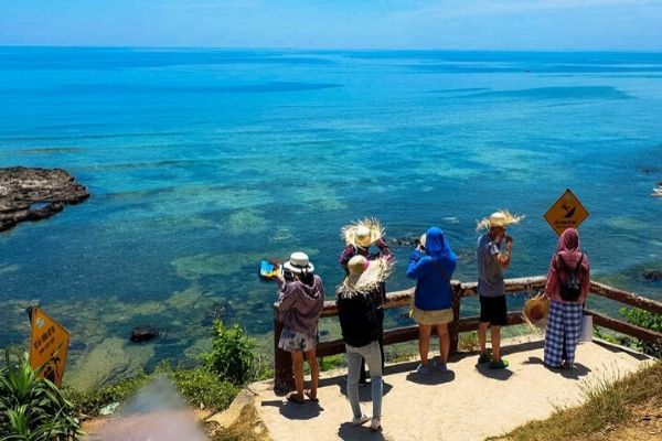 Cùng nhau chạy trốn dịch corona