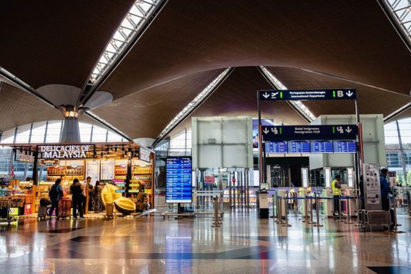 Khai trương đường bay Ph&uacute; Quốc &ndash; Kuala Lumpur, săn v&eacute; từ 2.700.000 VNĐ