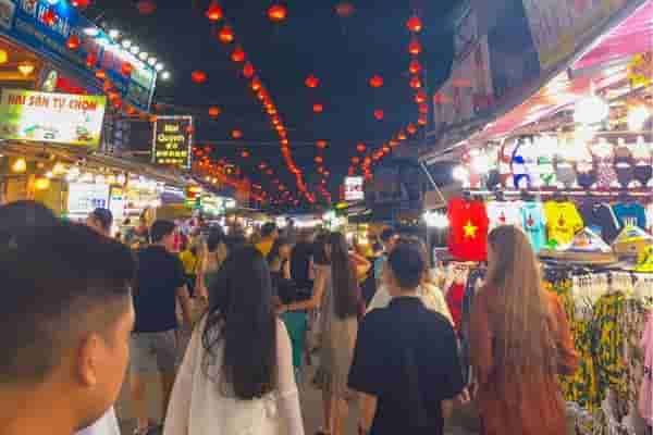 Khám phá ẩm thực đặc sắc tại chợ đêm Phú Quốc