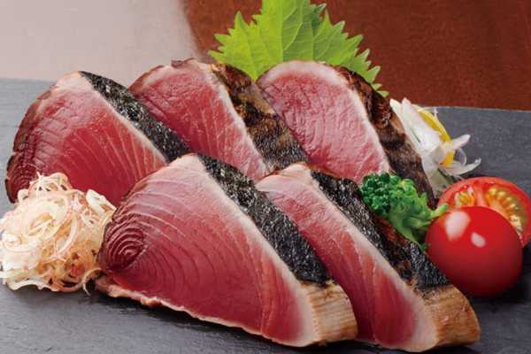 Khám phá vị ngon tinh tế của sashimi Nhật Bản