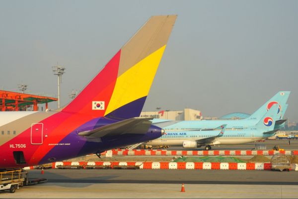 Korean Air s&aacute;p nhập Asiana: V&eacute; đ&atilde; mua được chuyển đổi thế n&agrave;o?