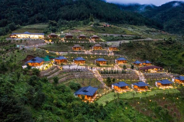 Le Champ Tú Lệ
