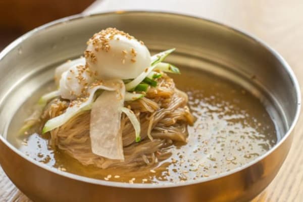 Mì Lạnh Hàn Quốc