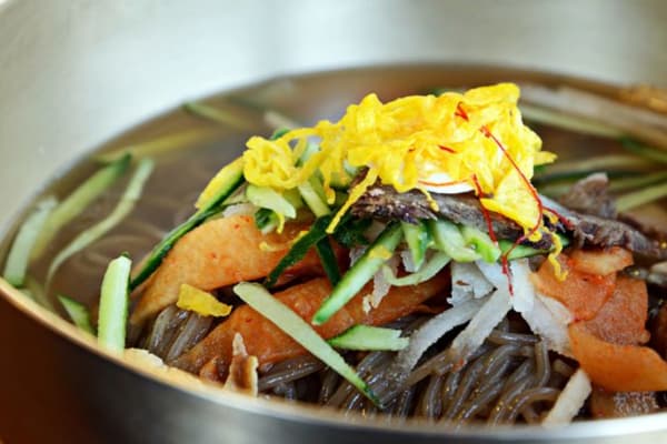 Mì Lạnh Hàn Quốc