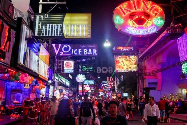 Những điều bạn nên biết về khu đèn đỏ Pattaya Thái Lan