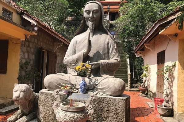 Núi Tà Cú địa danh tâm linh nổi danh Châu Á
