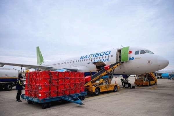 Quà tặng tưng bừng mừng sinh nhật web cùng Bamboo Airways