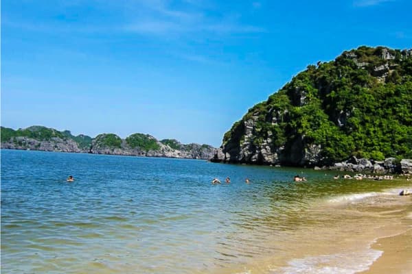 Có một Quan Lạn vẫn còn hoang sơ tại Quảng Ninh