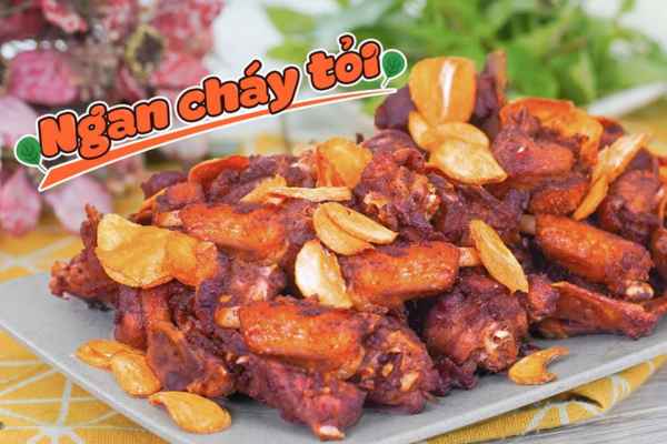 Quán ngan cháy tỏi ẩm thực Hà Nội