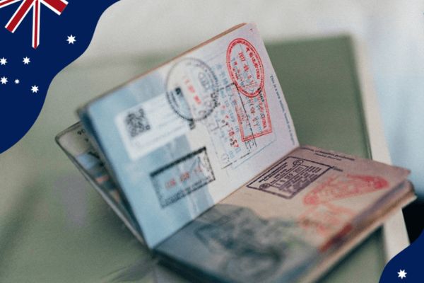 Quy định quan trọng về hộ chiếu mới d&agrave;nh cho người c&oacute; visa &Uacute;c