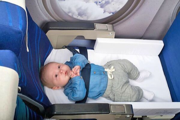 Quy định trẻ em khi đi máy bay Bamboo Airways