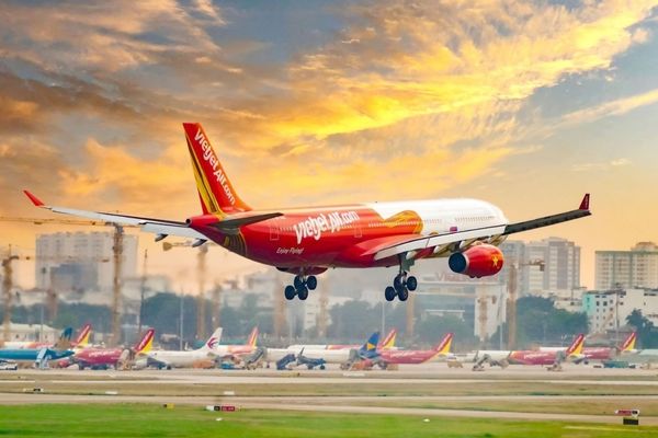 Săn Ngay Vé Tết 2025 Vietjet Mở Bán 2,6 Triệu Vé Giá Từ 890.000 Đồng