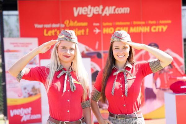 Săn v&eacute; Eco đi Australia giảm 50% c&ugrave;ng Vietjet m&ugrave;a Kooyong Classic 2026