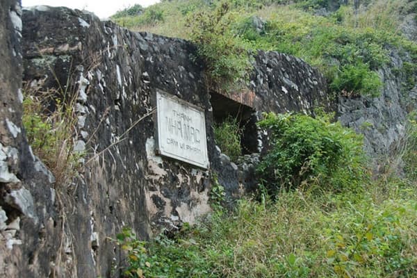Tham Quan Tòa Thành Nhà Mạc Lạng Sơn