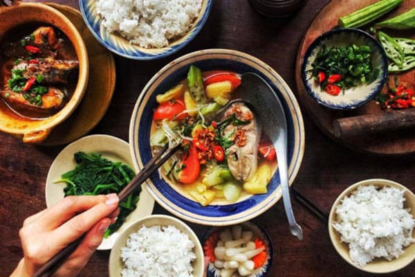Top 6 Qu&aacute;n Ăn Ngon Quốc D&acirc;n H&agrave; Nội Chắc Chắn Phải Thử Một Lần