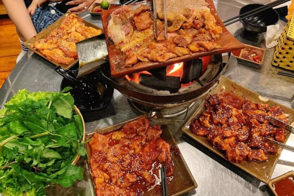 Top 6 Quán Nướng Vỉa Hè Ngon Ở Hà Nội Nên Thử Ngay Mùa Lạnh