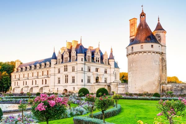 Trải nghiệm các cảnh đẹp lộng lẫy của nước Pháp lãng mạn