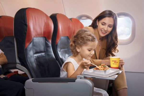 Ưu đãi đặc biệt cho bé: Happy Meal Vietjet vừa ngon vừa vui