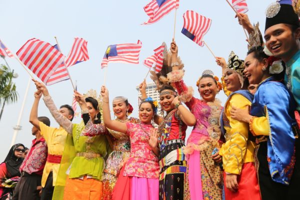Ưu đ&atilde;i Malaysia Day: Giảm 30% v&eacute; bay Ph&uacute; Quốc &ndash; Kuala Lumpur