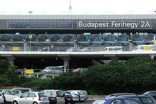 Vé máy bay đi Budapest Hungary giá rẻ