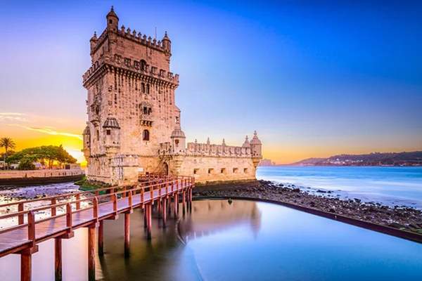 Vé Máy Bay Đi Lisbon Bồ Đào Nha Giá Rẻ