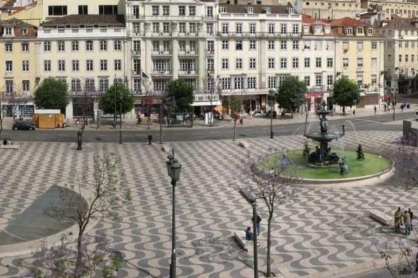 Vé Máy Bay Đi Lisbon Bồ Đào Nha Giá Rẻ