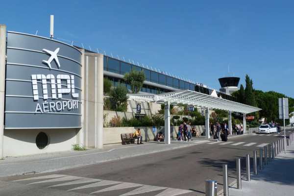 vé máy bay đi Montpellier Pháp Giá Rẻ