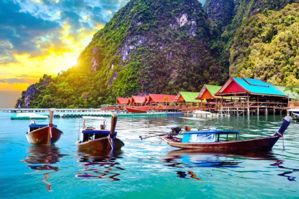 Lộ Diện Vé Máy Bay Giá Rẻ Đi Phuket Dành Cho Hội Yêu Du Lịch