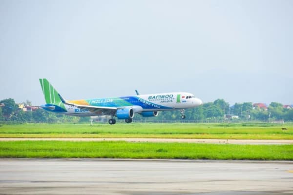 Vé Máy Bay Giá Rẻ Tháng 8 Bamboo Airways
