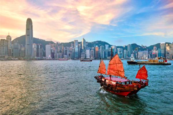 Vietjet Air Khuyến Mãi Vé Máy Bay Đi Hong Kong Từ 410K